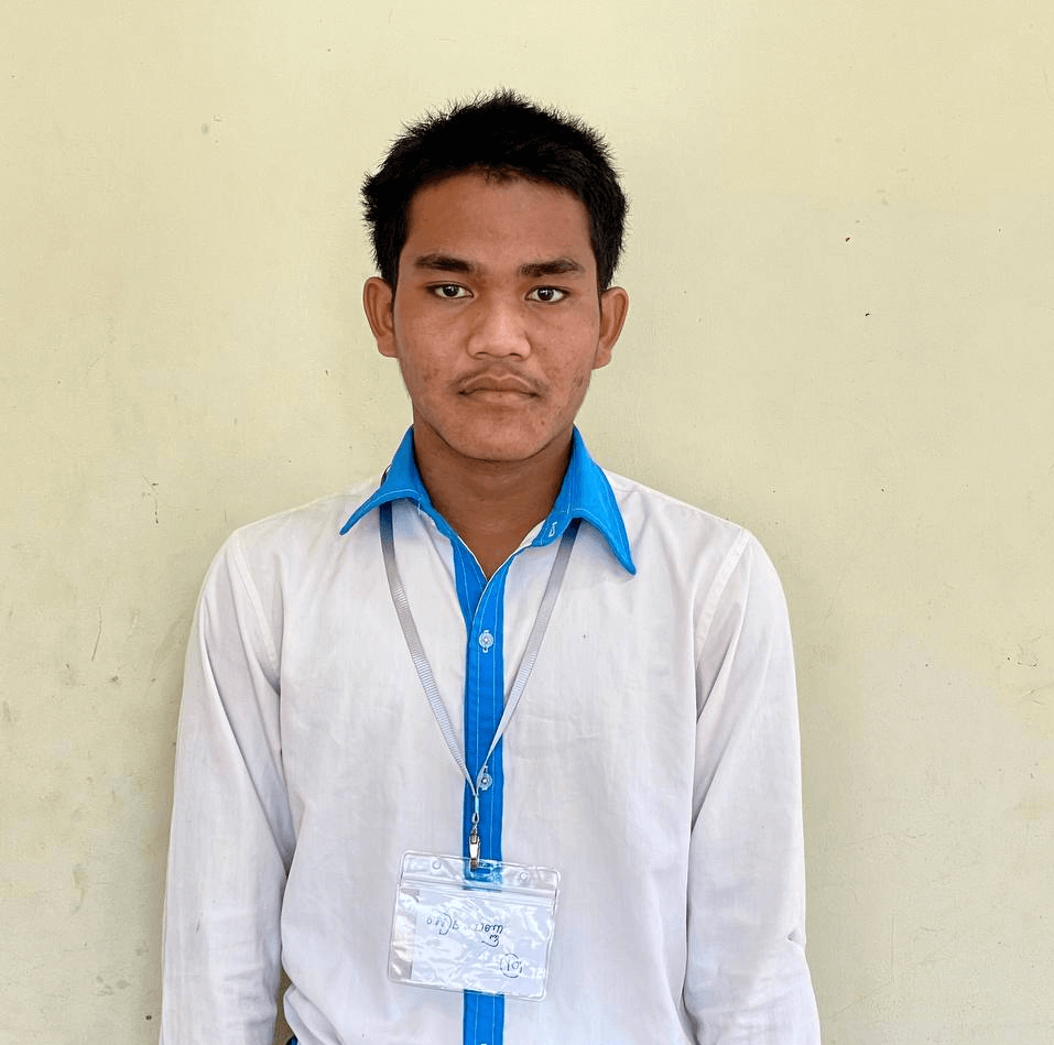 Panha  - new 10th grade Plas Prai student.